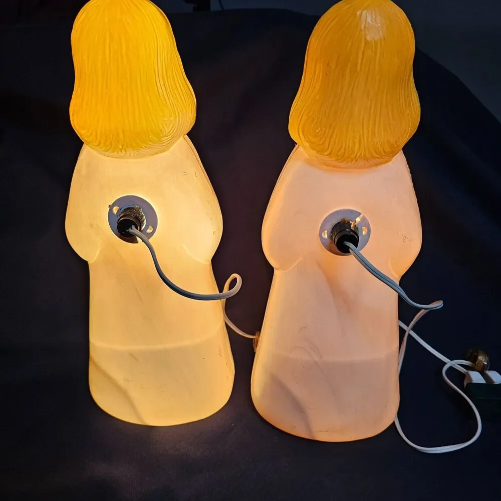 Pair Choir Angel Christmas Blowmolds 1970s Union Products Inc. 13.5